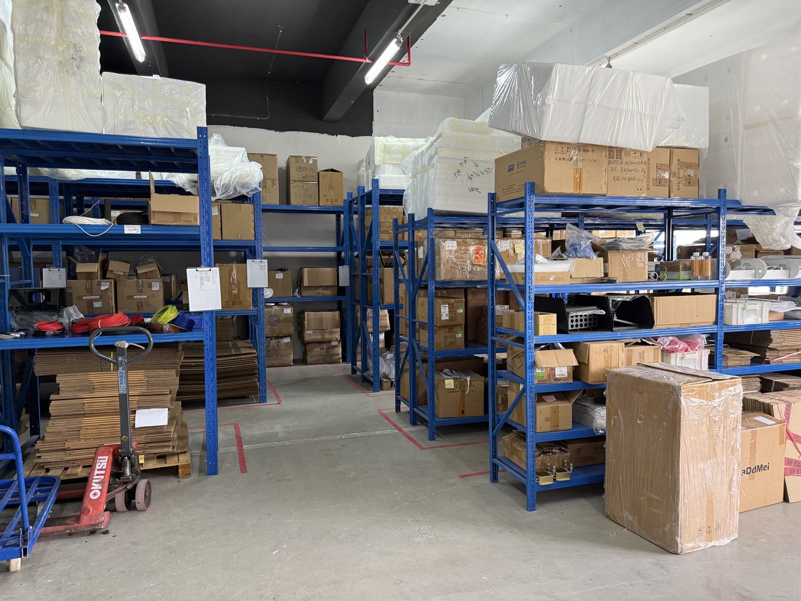 Materials and equipment warehouse